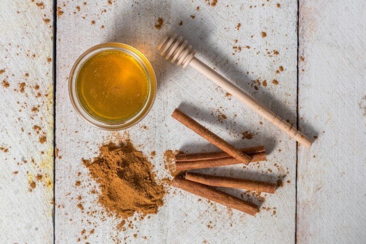 Gabungan Kayu Manis dan Madu Atasi Penyakit dari Flu Sampai Kanker