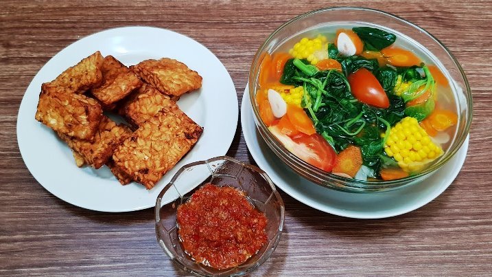 Hoax atau Fakta? Makan Tempe dan Bayam Bersamaan Bisa Mengendap di Tubuh