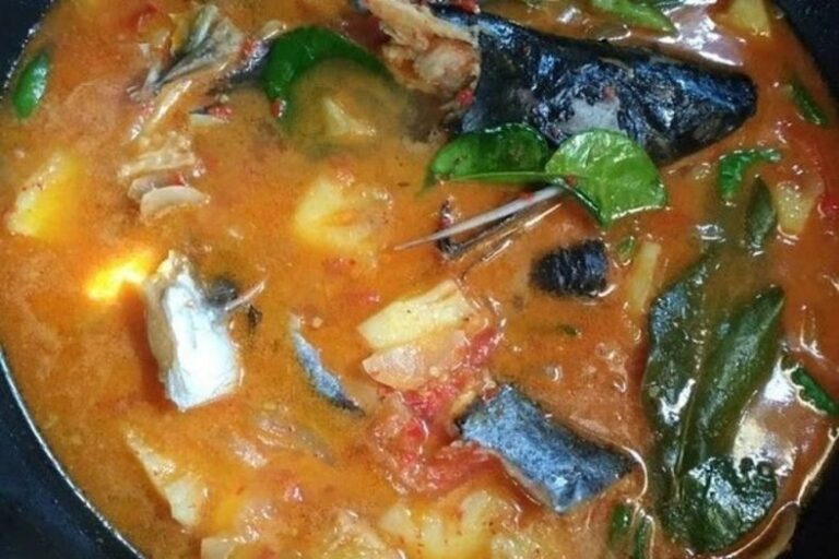 Ikan Asam Manis Patin Nanas