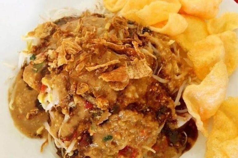 Ketoprak Kacang Mede Ciragil